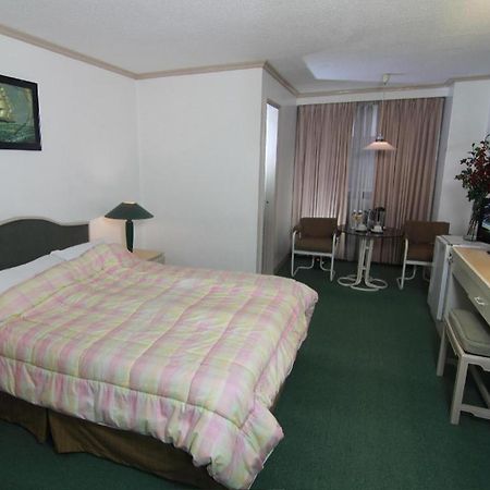 Hotel Supreme Baguio City Екстериор снимка