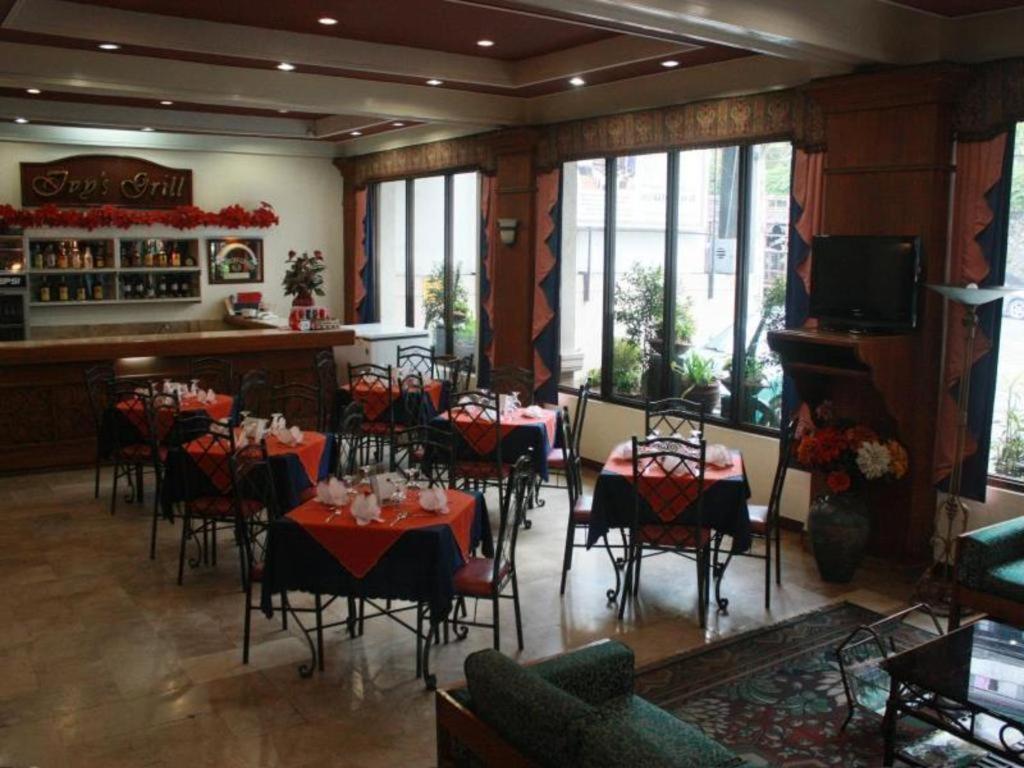 Hotel Supreme Baguio City Екстериор снимка