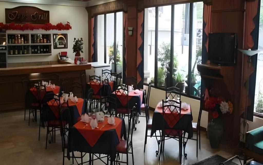 Hotel Supreme Baguio City Екстериор снимка