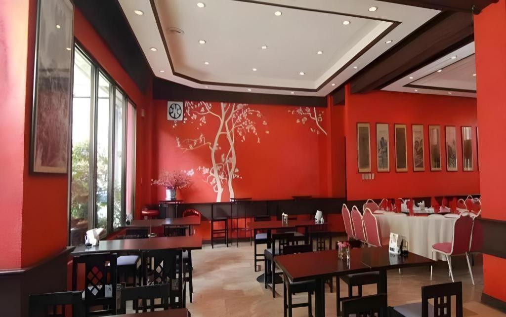 Hotel Supreme Baguio City Екстериор снимка