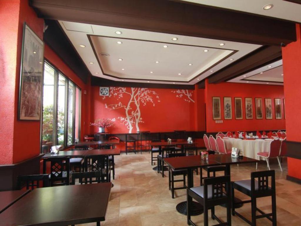 Hotel Supreme Baguio City Екстериор снимка