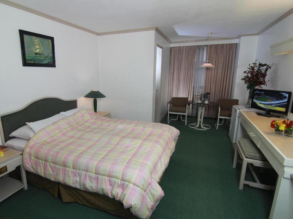 Hotel Supreme Baguio City Екстериор снимка