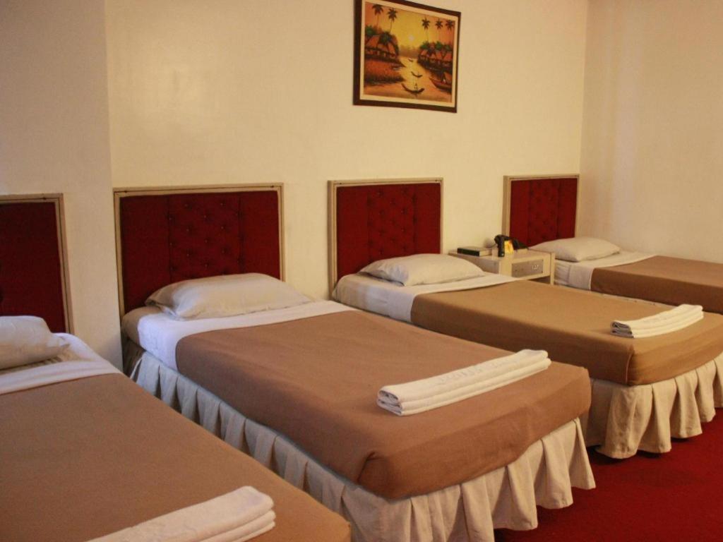 Hotel Supreme Baguio City Екстериор снимка