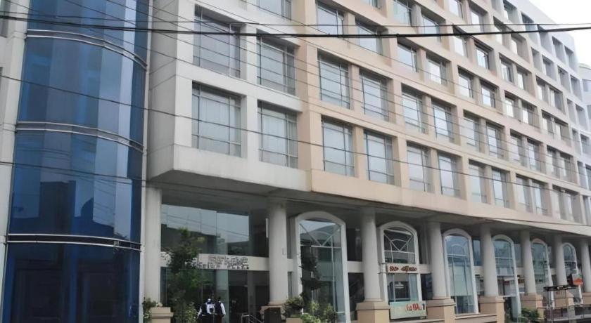 Hotel Supreme Baguio City Екстериор снимка