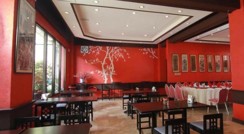 Hotel Supreme Baguio City Екстериор снимка