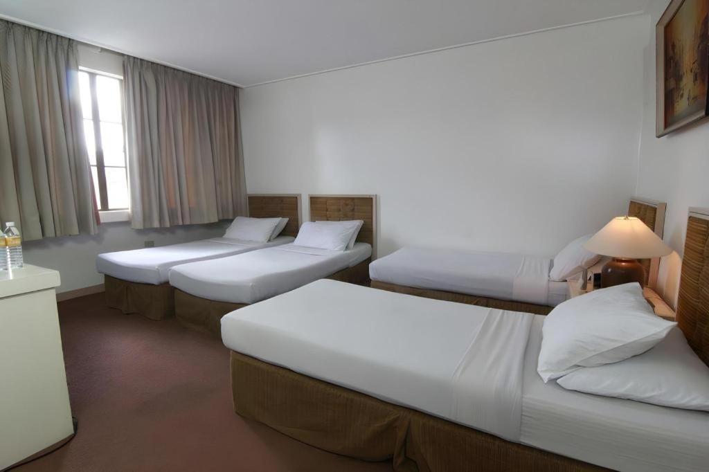 Hotel Supreme Baguio City Екстериор снимка